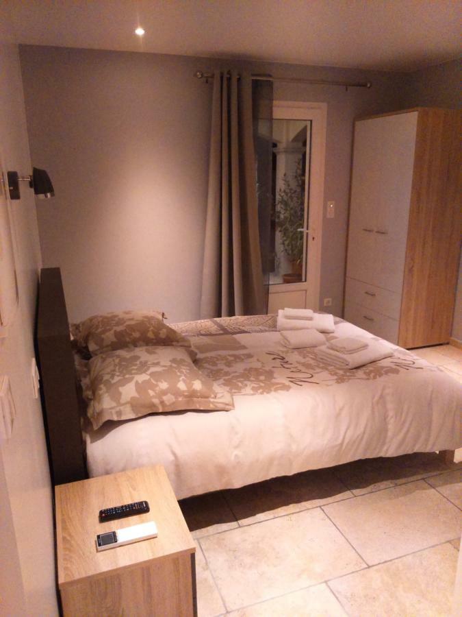 Le Jasmin Bed & Breakfast Montagnac  Exterior foto