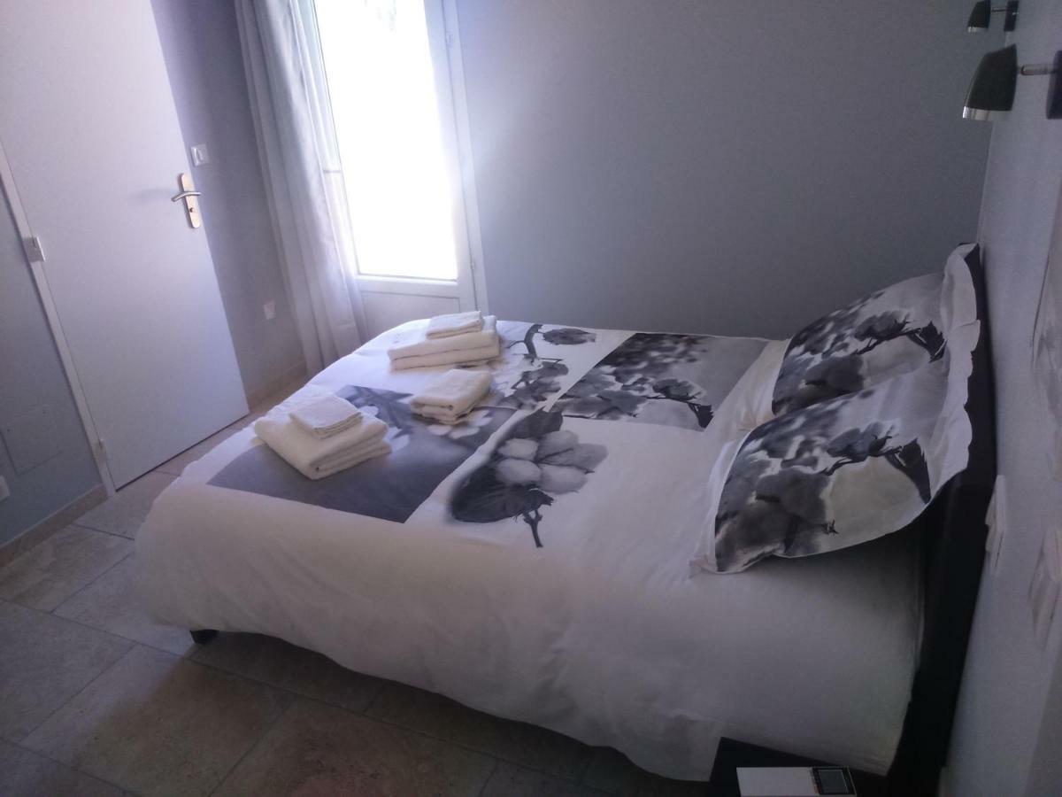 Le Jasmin Bed & Breakfast Montagnac  Exterior foto